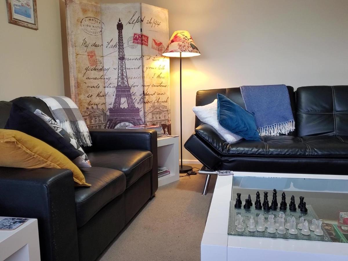 Gateway To The Surf Coast And Geelong Apartment Luaran gambar